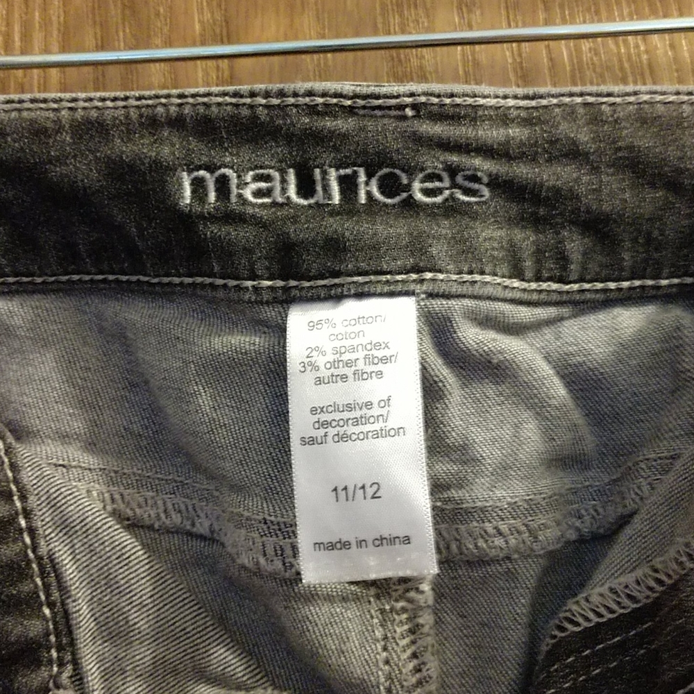 Jeans - Picture 7 of 7